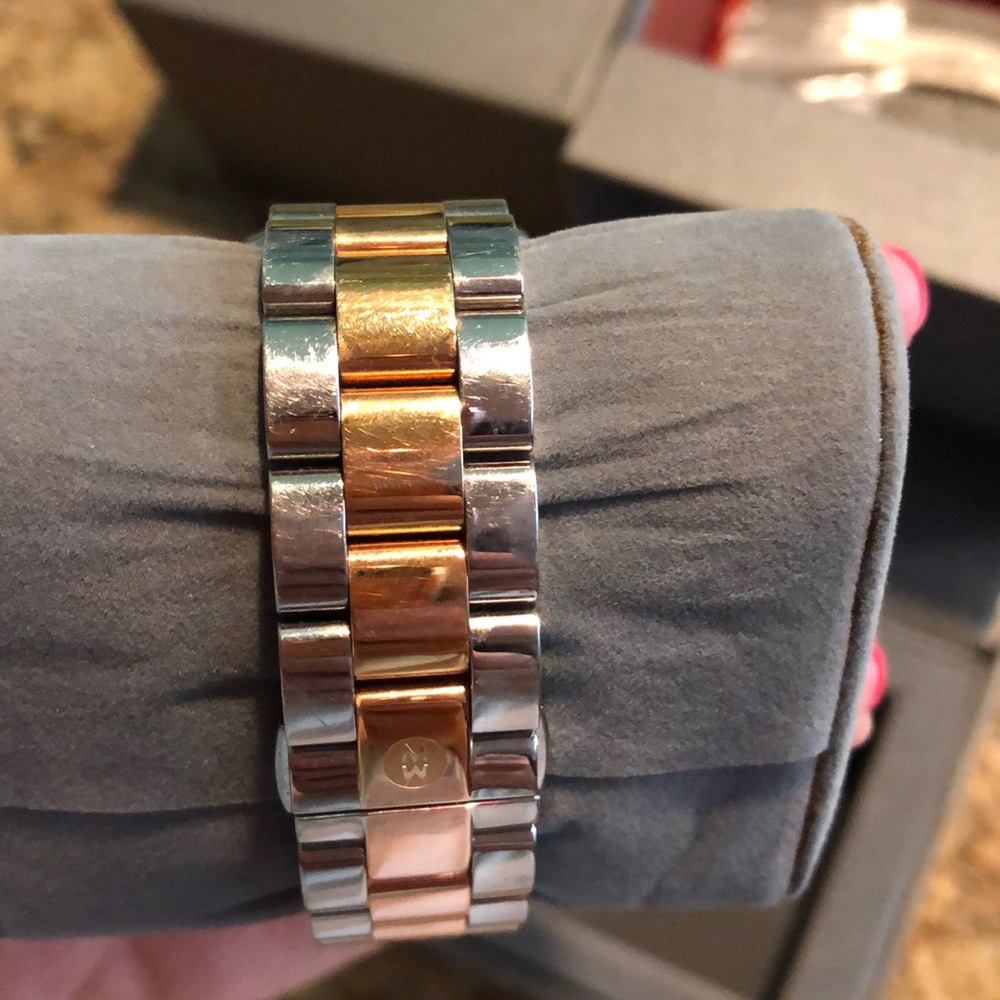 Michelle Watch - Picture 4 of 6